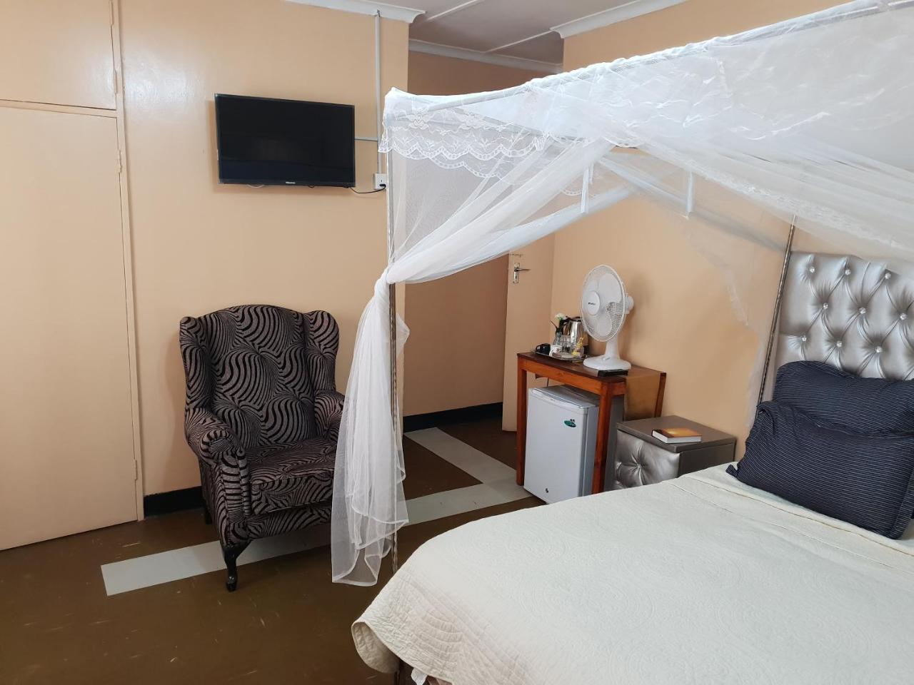 The Oasis Evergreen Lodge Choma Luaran gambar