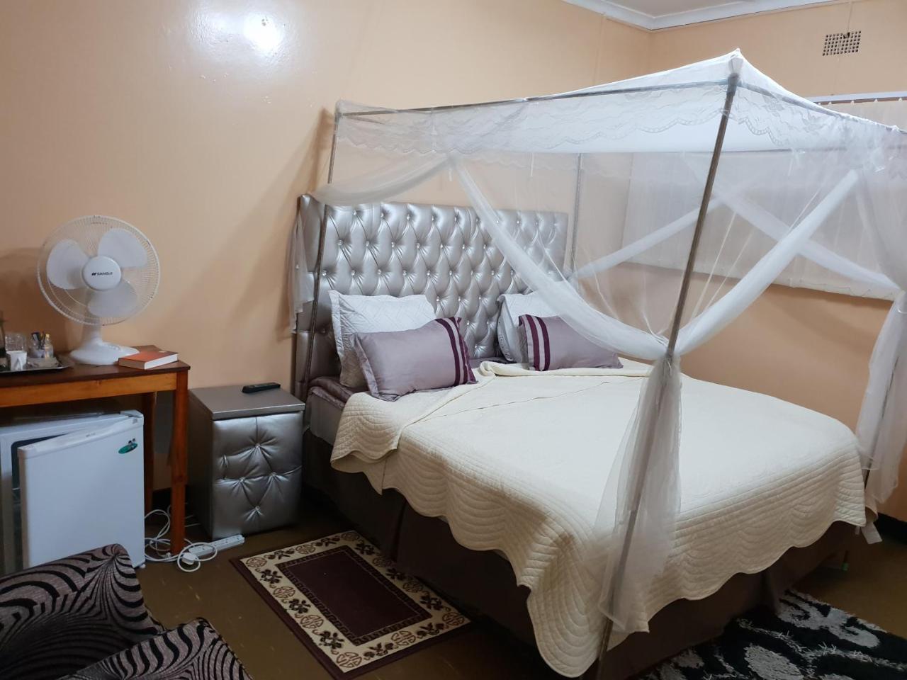 The Oasis Evergreen Lodge Choma Luaran gambar